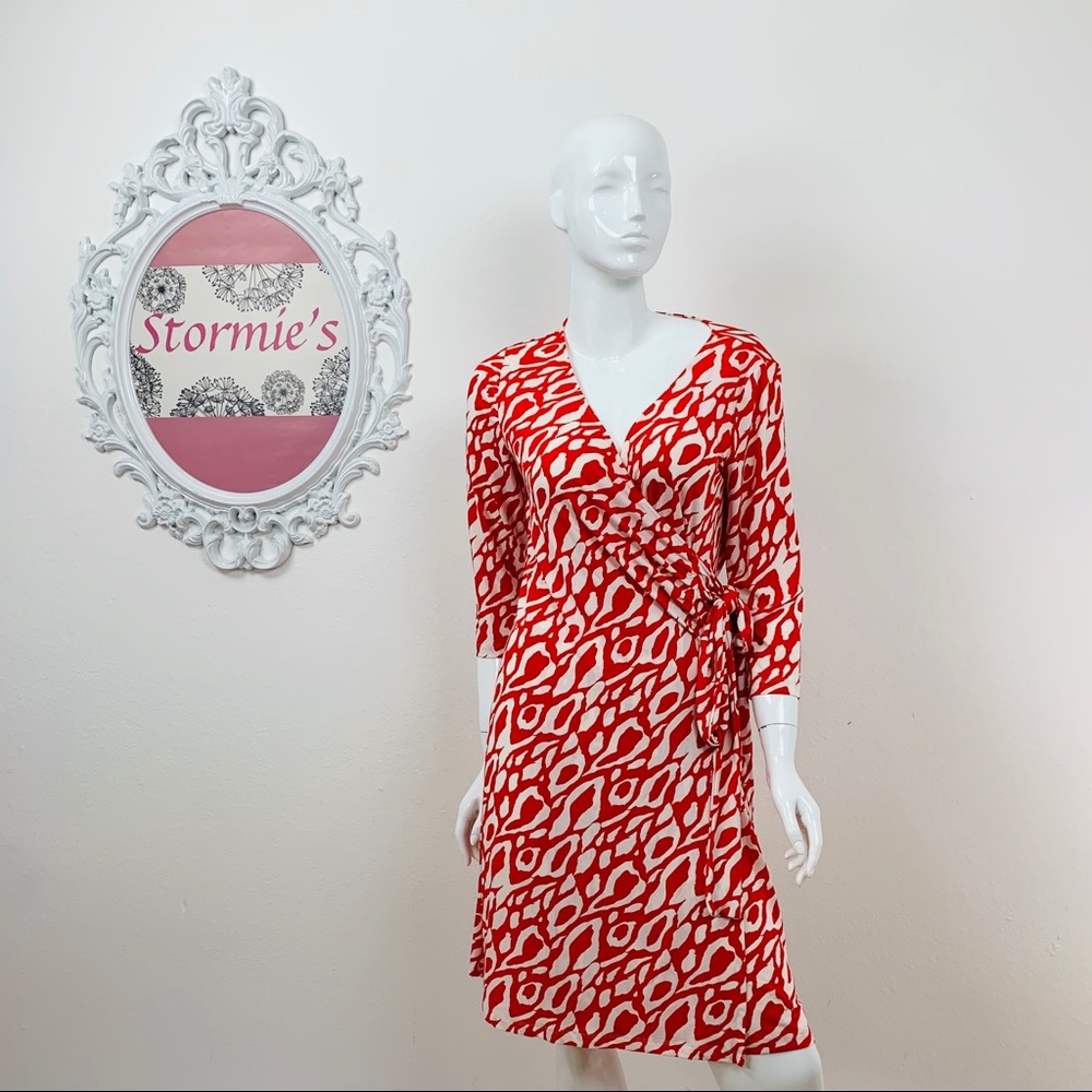 Tahari Arthur Levine / Wrap Dress Orange and White